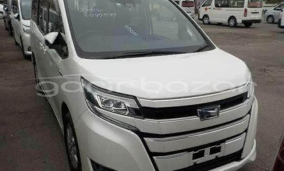 কেনা ব্যবহৃত Toyota Noah White গাড়ী মধ্যে ঢাকা মধ্যে Dhaka কেনা ব্যবহৃত Toyota Noah White গাড়ী মধ্যে ঢাকা মধ্যে Dhaka