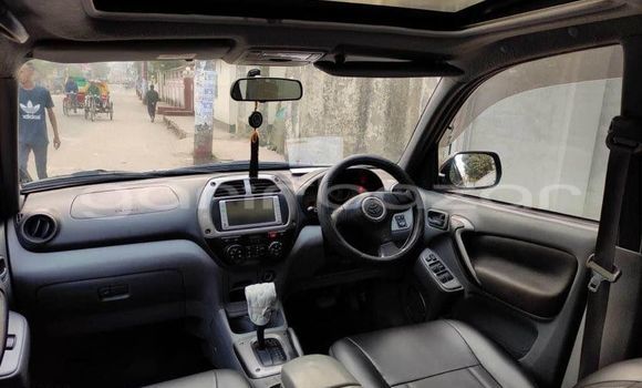 কেনা ব্যবহৃত Toyota RAV4 Black গাড়ী মধ্যে ঢাকা মধ্যে Dhaka কেনা ব্যবহৃত Toyota RAV4 Black গাড়ী মধ্যে ঢাকা মধ্যে Dhaka
