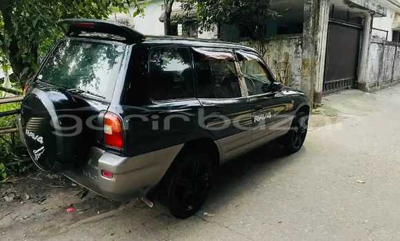 Buy Used 2017 Toyota RAV4 in Dhaka, Dhaka Buy Used 2017 Toyota RAV4 in Dhaka, Dhaka