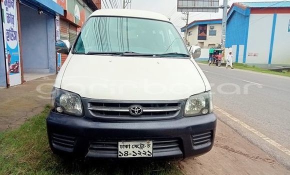 Buy Used 2017 Toyota Noha in Dhaka, Dhaka Buy Used 2017 Toyota Noha in Dhaka, Dhaka