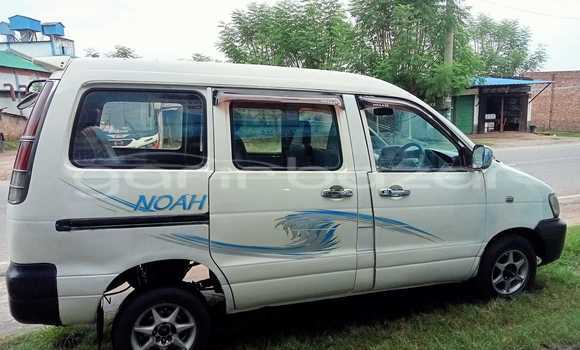 Buy Used 2017 Toyota Noha in Dhaka, Dhaka Buy Used 2017 Toyota Noha in Dhaka, Dhaka