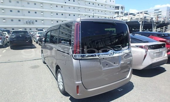 কেনা ব্যবহৃত Toyota Noah Other গাড়ী মধ্যে ঢাকা মধ্যে Dhaka কেনা ব্যবহৃত Toyota Noah Other গাড়ী মধ্যে ঢাকা মধ্যে Dhaka