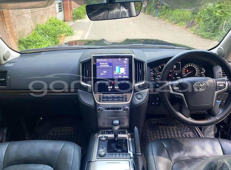 Big with watermark toyota land cruiser dhaka dhaka 10330