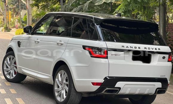 Buy Used 2018 Range Rover Range Rover in Dhaka, Dhaka Buy Used 2018 Range Rover Range Rover in Dhaka, Dhaka