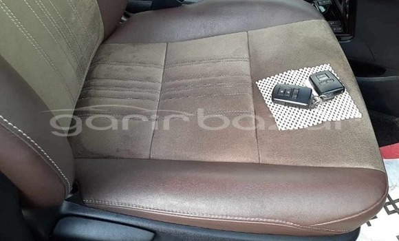 কেনা আমদানি Toyota Esquire gi premium Pearl গাড়ী মধ্যে ঢাকা মধ্যে Dhaka কেনা আমদানি Toyota Esquire gi premium Pearl গাড়ী মধ্যে ঢাকা মধ্যে Dhaka