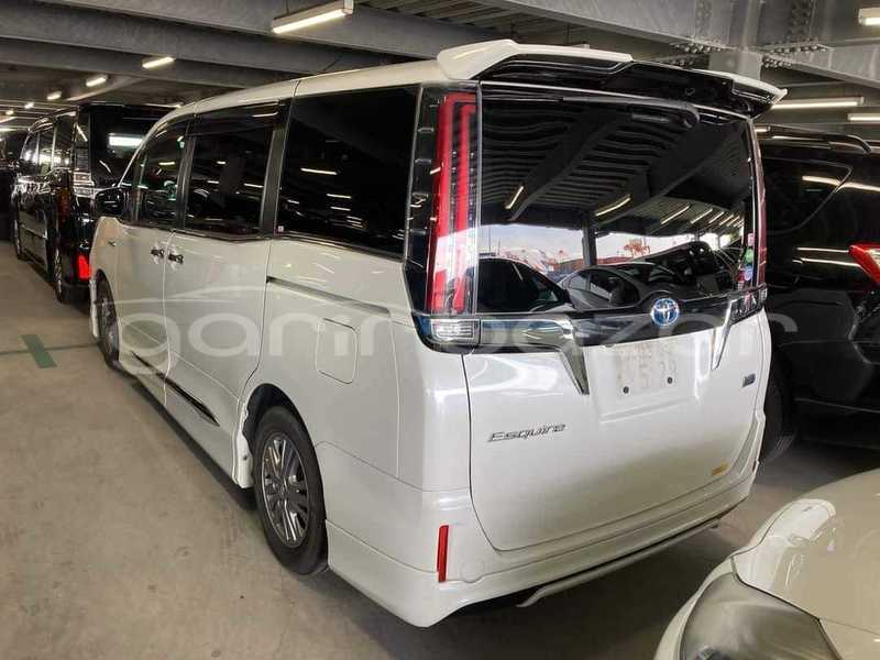 Big with watermark toyota esquire dhaka dhaka 10348