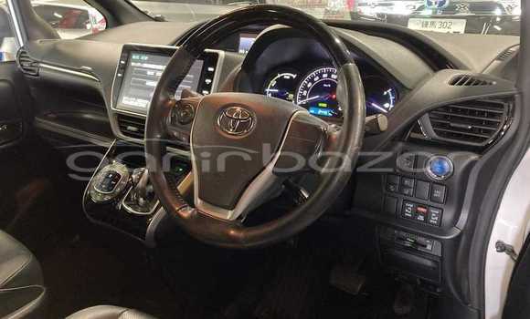 Buy Used 2017 Toyota Esquire in Dhaka, Dhaka Buy Used 2017 Toyota Esquire in Dhaka, Dhaka