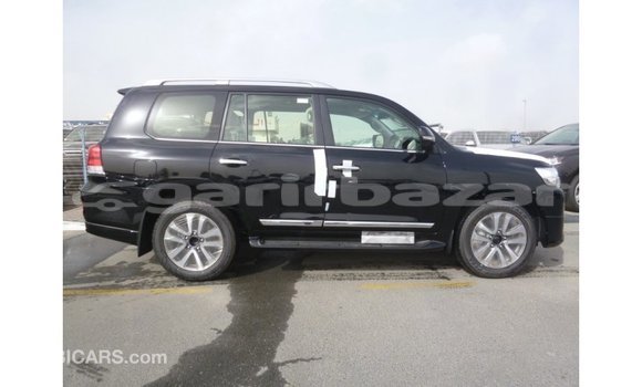 Buy Import 2019 Toyota Land Cruiser in Import - Dubai, Bandarban Buy Import 2019 Toyota Land Cruiser in Import - Dubai, Bandarban