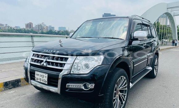 Buy Used 2017 Mitsubishi Pajero in Dhaka, Dhaka Buy Used 2017 Mitsubishi Pajero in Dhaka, Dhaka