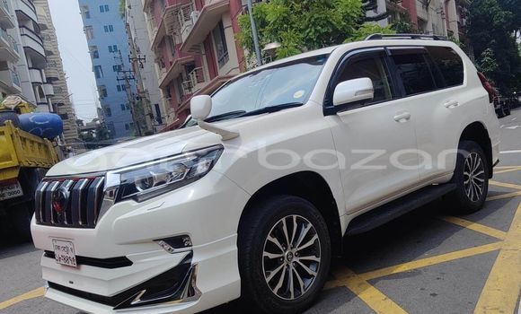 Buy Used 2018 Toyota Land cruiser prado in Dhaka, Dhaka Buy Used 2018 Toyota Land cruiser prado in Dhaka, Dhaka