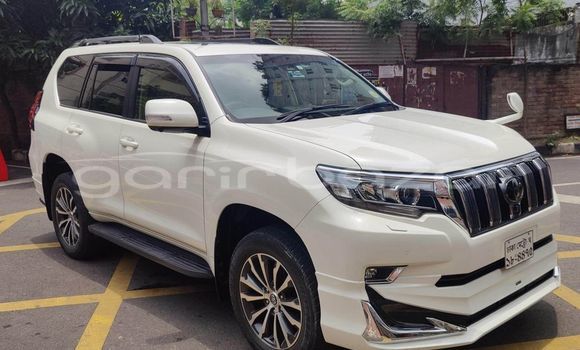 Buy Used 2018 Toyota Land cruiser prado in Dhaka, Dhaka Buy Used 2018 Toyota Land cruiser prado in Dhaka, Dhaka