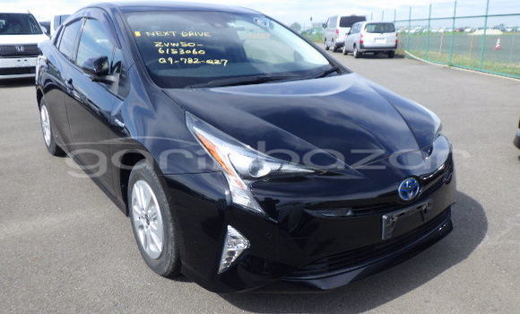 Buy Import 2018 Toyota Prius Alpha in Dhaka, Dhaka Buy Import 2018 Toyota Prius Alpha in Dhaka, Dhaka