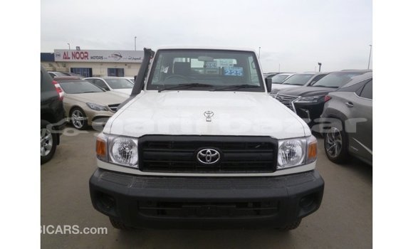 Buy Import 2019 Toyota Land Cruiser in Import - Dubai, Bandarban Buy Import 2019 Toyota Land Cruiser in Import - Dubai, Bandarban
