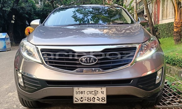 Buy Used 2011 Mercedes-Benz Sportage in Dhaka, Dhaka Buy Used 2011 Mercedes-Benz Sportage in Dhaka, Dhaka