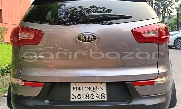 Buy Used 2011 Mercedes-Benz Sportage in Dhaka, Dhaka Buy Used 2011 Mercedes-Benz Sportage in Dhaka, Dhaka