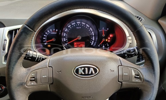 Buy Used 2011 Mercedes-Benz Sportage in Dhaka, Dhaka Buy Used 2011 Mercedes-Benz Sportage in Dhaka, Dhaka