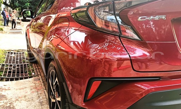 Buy Used 2018 Toyota C-hr in Dhaka, Dhaka Buy Used 2018 Toyota C-hr in Dhaka, Dhaka