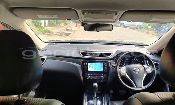 Buy Used 2014 Nissan X–Trail in Dhaka, Dhaka Buy Used 2014 Nissan X–Trail in Dhaka, Dhaka