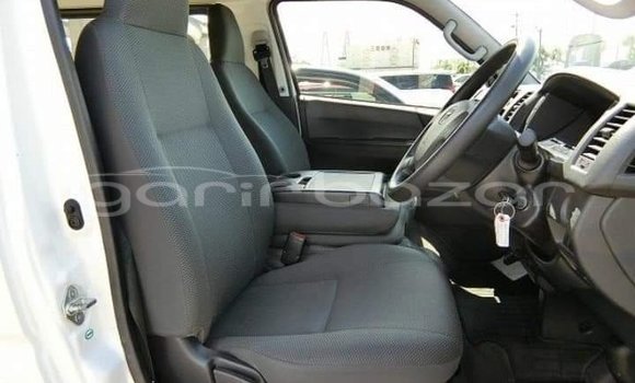 কেনা ব্যবহৃত Toyota Hiace White গাড়ী মধ্যে ঢাকা মধ্যে Dhaka কেনা ব্যবহৃত Toyota Hiace White গাড়ী মধ্যে ঢাকা মধ্যে Dhaka