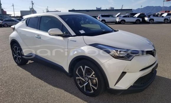 কেনা ব্যবহৃত Toyota CHR White গাড়ী মধ্যে ঢাকা মধ্যে Dhaka কেনা ব্যবহৃত Toyota CHR White গাড়ী মধ্যে ঢাকা মধ্যে Dhaka