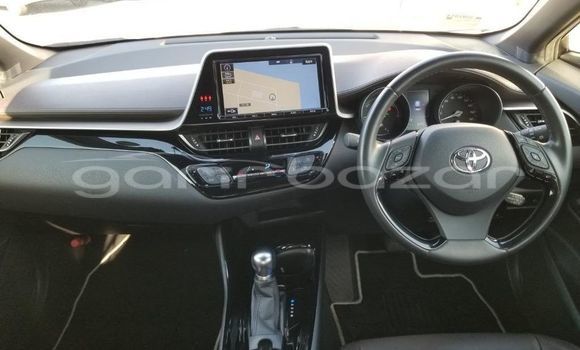 কেনা ব্যবহৃত Toyota CHR White গাড়ী মধ্যে ঢাকা মধ্যে Dhaka কেনা ব্যবহৃত Toyota CHR White গাড়ী মধ্যে ঢাকা মধ্যে Dhaka