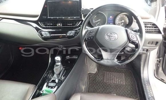 কেনা ব্যবহৃত Toyota CHR Other গাড়ী মধ্যে ঢাকা মধ্যে Dhaka কেনা ব্যবহৃত Toyota CHR Other গাড়ী মধ্যে ঢাকা মধ্যে Dhaka