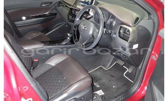 Buy Used 2019 Toyota CH-R in Dhaka, Dhaka Buy Used 2019 Toyota CH-R in Dhaka, Dhaka