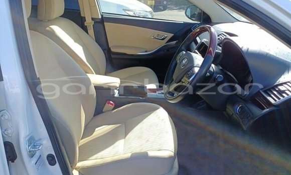 Buy Used 2018 Toyota Premio in Dhaka, Dhaka Buy Used 2018 Toyota Premio in Dhaka, Dhaka