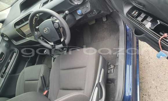 কেনা আমদানি Toyota AQUA Blue গাড়ী মধ্যে ঢাকা মধ্যে Dhaka কেনা আমদানি Toyota AQUA Blue গাড়ী মধ্যে ঢাকা মধ্যে Dhaka