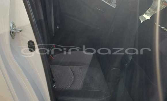 Buy Import 2018 Toyota Prius in Dhaka, Dhaka Buy Import 2018 Toyota Prius in Dhaka, Dhaka