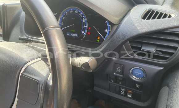 Buy Import 2017 Toyota Noah in Dhaka, Dhaka Buy Import 2017 Toyota Noah in Dhaka, Dhaka