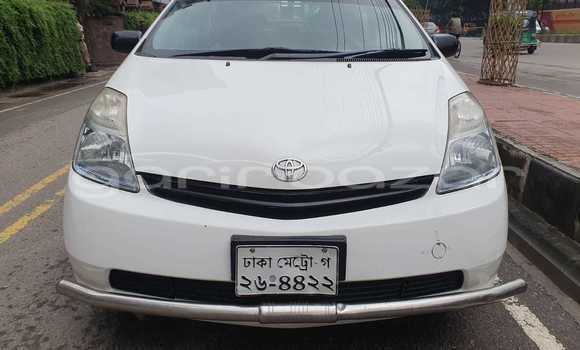 Buy Used 2011 Toyota Prius in Dhaka, Dhaka Buy Used 2011 Toyota Prius in Dhaka, Dhaka