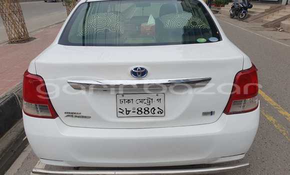 Buy Used 2013 Toyota Axio Hybrid in Dhaka, Dhaka Buy Used 2013 Toyota Axio Hybrid in Dhaka, Dhaka