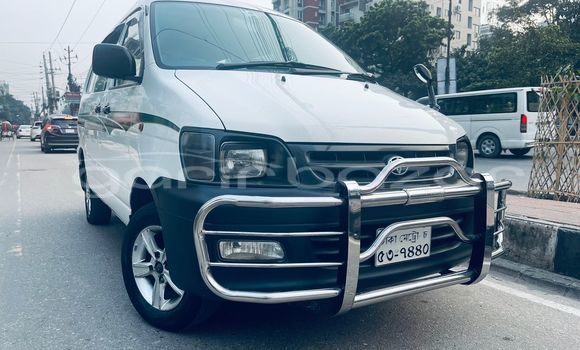 Buy Used 2007 Toyota Noah in Dhaka, Dhaka Buy Used 2007 Toyota Noah in Dhaka, Dhaka