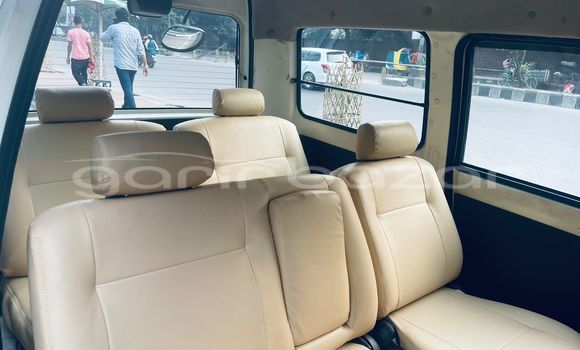 Buy Used 2007 Toyota Noah in Dhaka, Dhaka Buy Used 2007 Toyota Noah in Dhaka, Dhaka