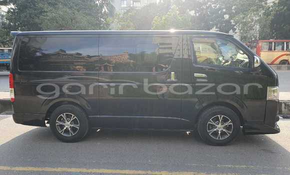 Buy Import 2018 Toyota Hiace super gl in Dhaka, Dhaka Buy Import 2018 Toyota Hiace super gl in Dhaka, Dhaka