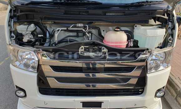 Buy Used 2018 Toyota Hiace super gl in Dhaka, Dhaka Buy Used 2018 Toyota Hiace super gl in Dhaka, Dhaka