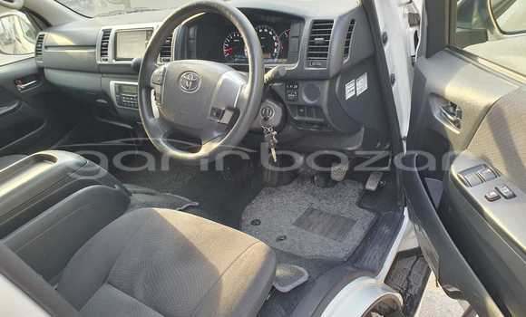 Buy Import 2018 Toyota Hiace super gl in Dhaka, Dhaka Buy Import 2018 Toyota Hiace super gl in Dhaka, Dhaka