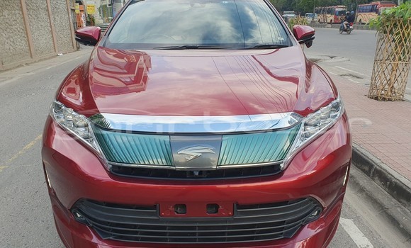 কেনা আমদানি Toyota Harrier Maroon গাড়ী মধ্যে ঢাকা মধ্যে Dhaka কেনা আমদানি Toyota Harrier Maroon গাড়ী মধ্যে ঢাকা মধ্যে Dhaka