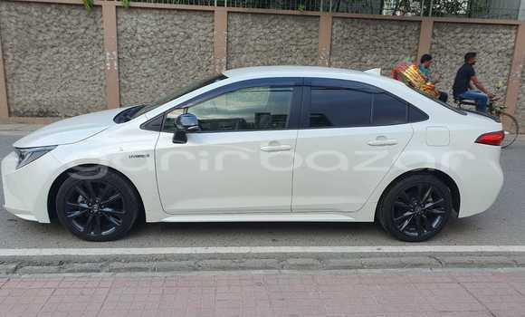 Buy Import 2020 Toyota Corolla Cross in Dhaka, Dhaka Buy Import 2020 Toyota Corolla Cross in Dhaka, Dhaka