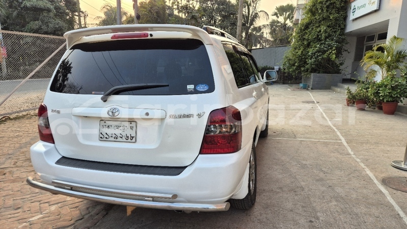 Big with watermark toyota kluger v package vvti 2004 chandpur chandpur 83633