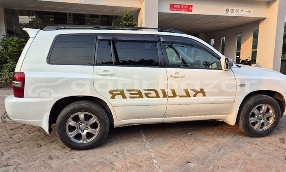 কেনা ব্যবহৃত Toyota Kluger v.package.vvti. 2004 Pearl গাড়ী মধ্যে চাঁদপুর মধ্যে Chandpur কেনা ব্যবহৃত Toyota Kluger v.package.vvti. 2004 Pearl গাড়ী মধ্যে চাঁদপুর মধ্যে Chandpur