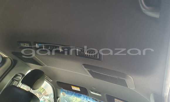 Buy Import 2019 Toyota Hiace super gl in Dhaka, Dhaka Buy Import 2019 Toyota Hiace super gl in Dhaka, Dhaka