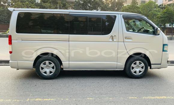 Buy Used 2011 Toyota Hiace gl in Dhaka, Dhaka Buy Used 2011 Toyota Hiace gl in Dhaka, Dhaka