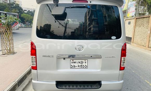 Buy Used 2011 Toyota Hiace gl in Dhaka, Dhaka Buy Used 2011 Toyota Hiace gl in Dhaka, Dhaka