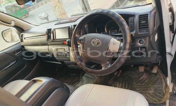 Buy Used 2015 Toyota Hiace super gl in Dhaka, Dhaka Buy Used 2015 Toyota Hiace super gl in Dhaka, Dhaka