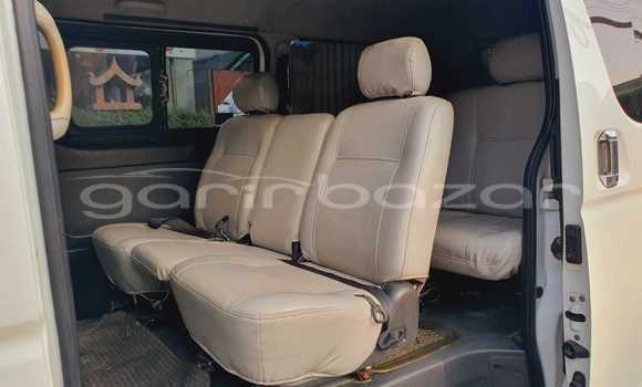 Buy Used 2015 Toyota Hiace super gl in Dhaka, Dhaka Buy Used 2015 Toyota Hiace super gl in Dhaka, Dhaka