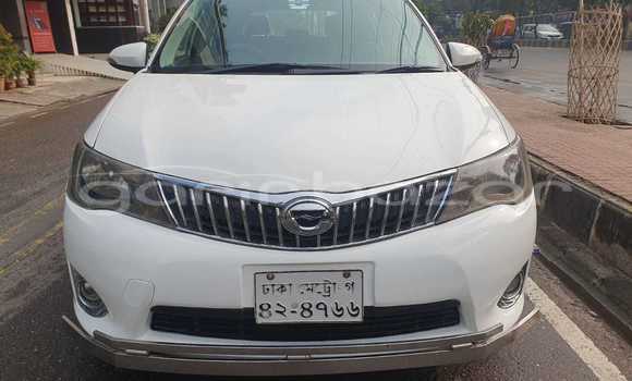 Buy Used 2013 Toyota Axio fielder in Dhaka, Dhaka Buy Used 2013 Toyota Axio fielder in Dhaka, Dhaka