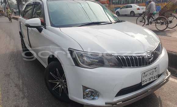 Buy Used 2013 Toyota Axio fielder in Dhaka, Dhaka Buy Used 2013 Toyota Axio fielder in Dhaka, Dhaka