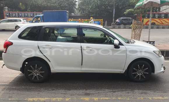 Buy Used 2013 Toyota Axio fielder in Dhaka, Dhaka Buy Used 2013 Toyota Axio fielder in Dhaka, Dhaka